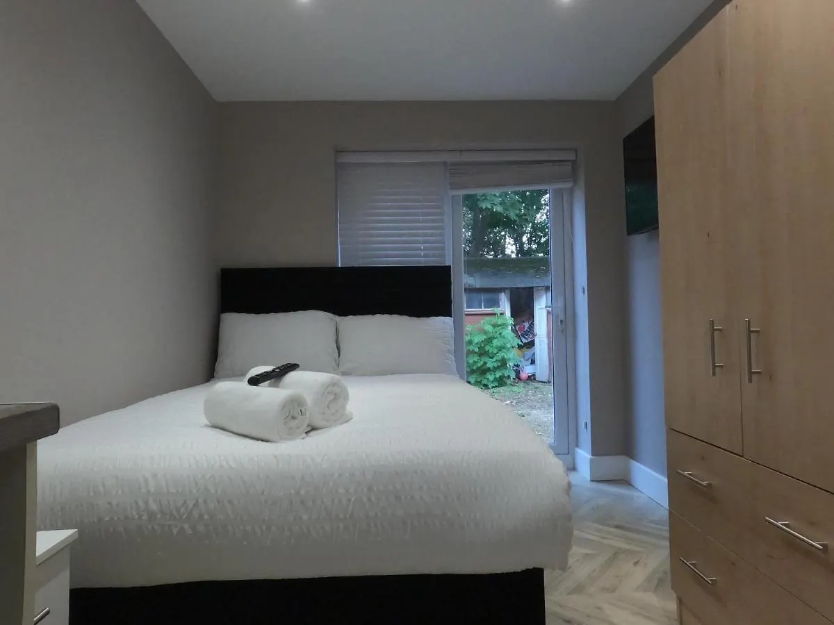 Homestay Lbt Property Ltd London
