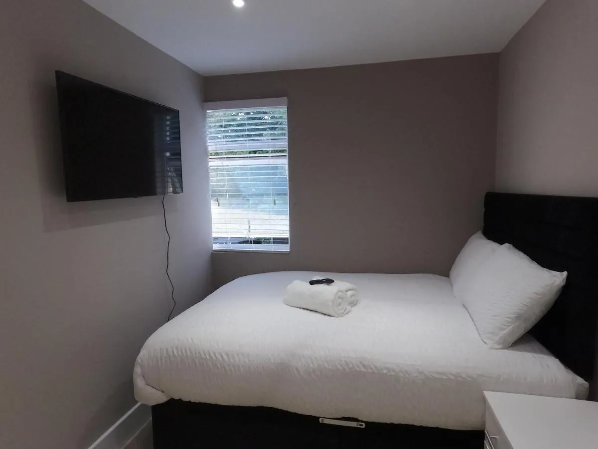 Lbt Property Ltd London Homestay