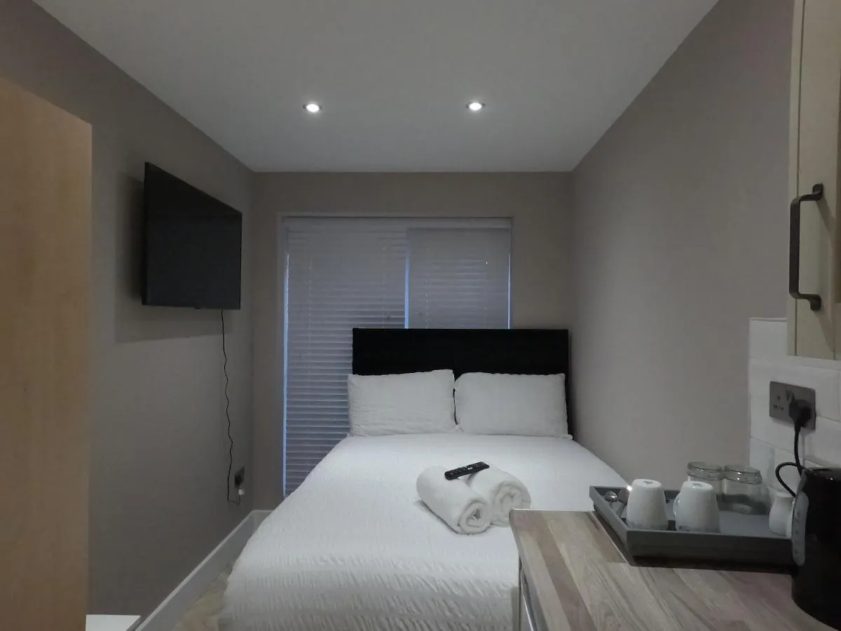 Homestay Lbt Property Ltd London