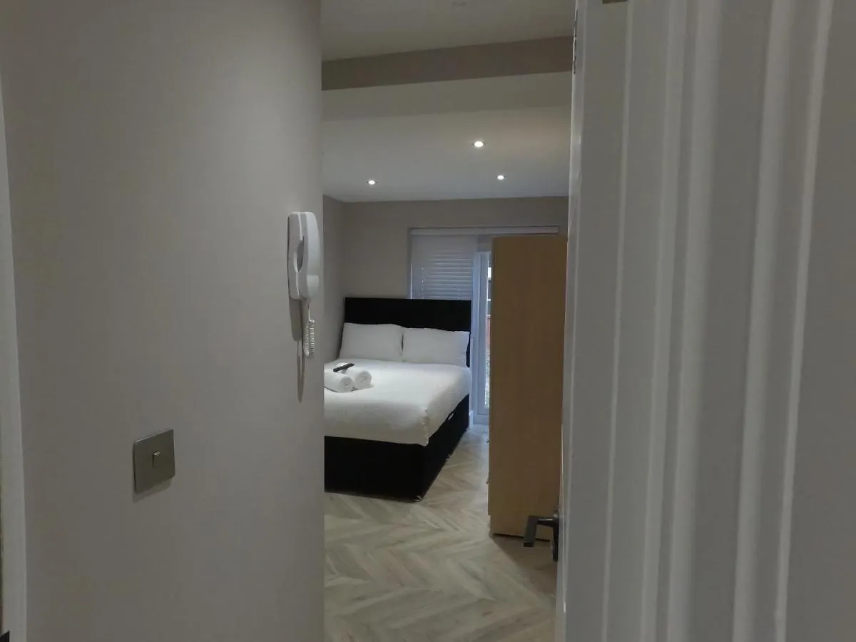 Homestay Lbt Property Ltd London